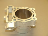 Cylinders. NIKASIL re-plate.